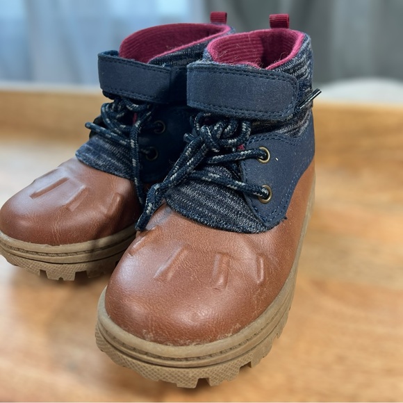 Bundle of toddler boy boots - Carter’s size 10 and Cat & Jack size 11. - Picture 3 of 6